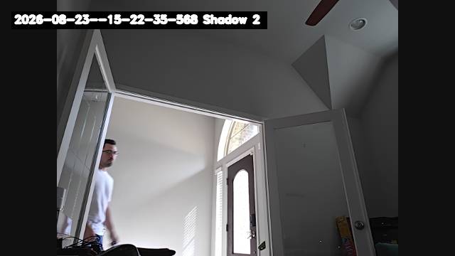 S2 10:22 doorway person